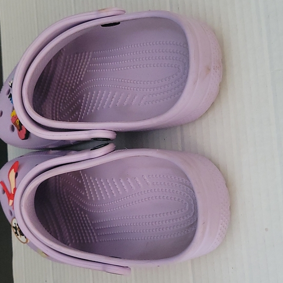 Crocs - Picture 4 of 7